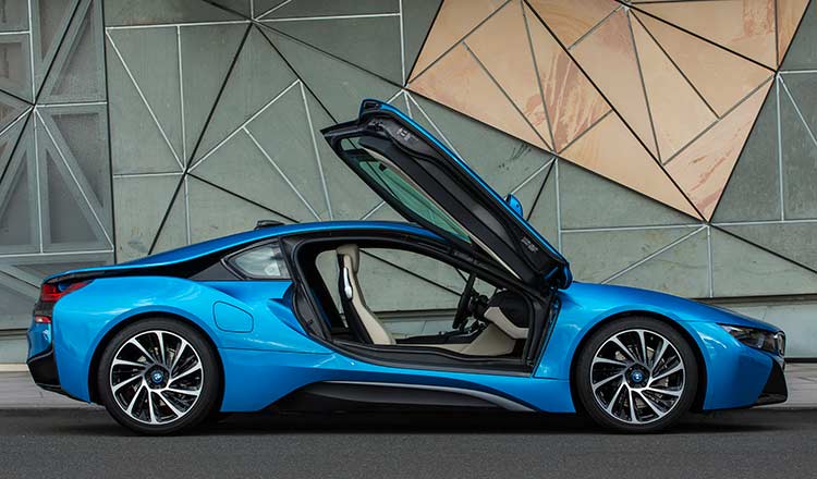 the-carousel-bmwi8-review-5