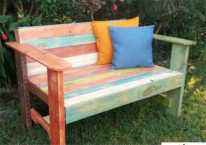 10 Ways To Turn Pallets Into Outdoor Furniture