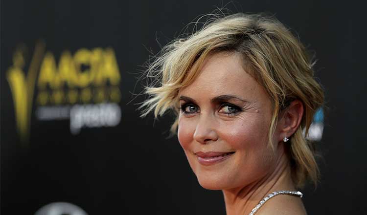 The Carousel - AACTA 2015 Radha Mitchell hair