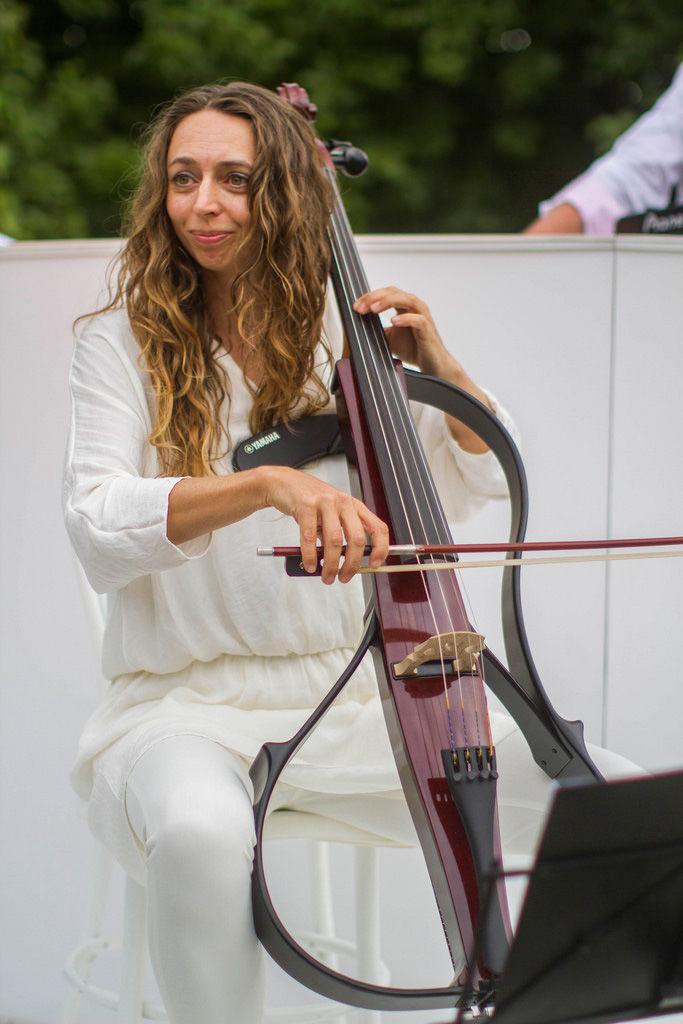 the-carousel-Diner-En-Blanc---10