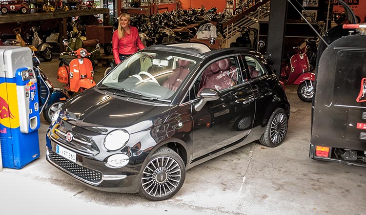 A Retro Ramble Around Sydney In The Fiat 500C bike shop