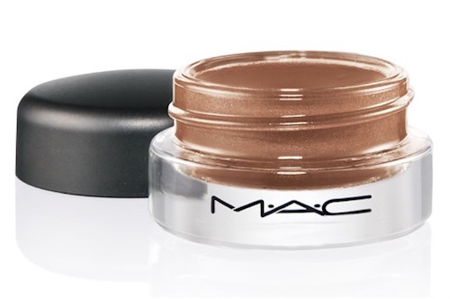 beauty editor mac groundwork