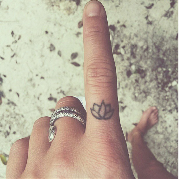 19 Super Cute Tiny Tattoos