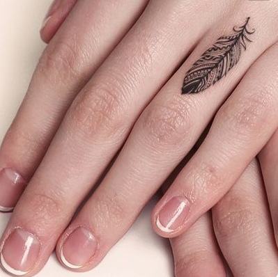 19 Super Cute Tiny Tattoos