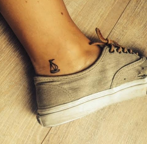 19 Super Cute Tiny Tattoos