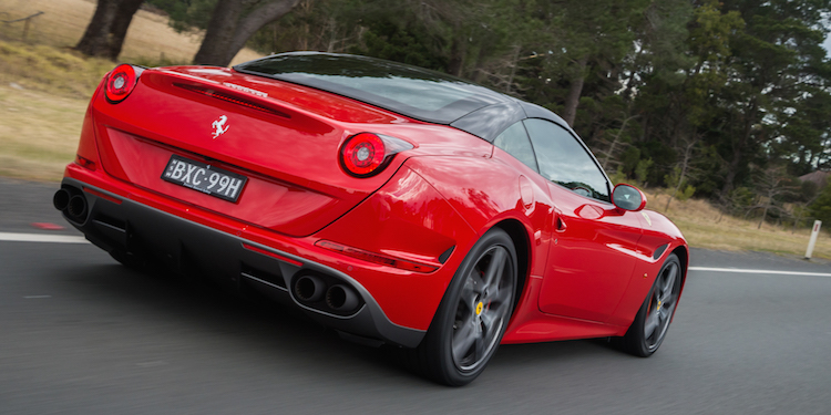 Ferrari California T - The steering is so light and precise that you felt like you could control it with a single fingertip