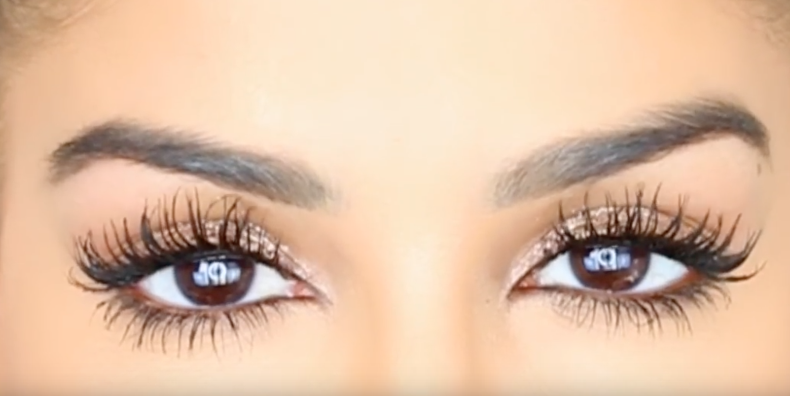 Farah Dhuka has naturally long lashes