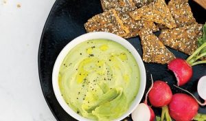 Gwyneth's clean living hummus