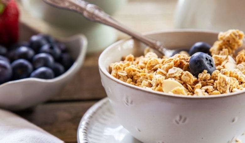 Adding blueberries in your morning yoghurt is a good start for a healthy gut