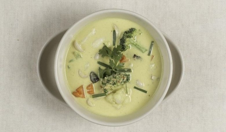 Kamalaya's vegetable curry recipe