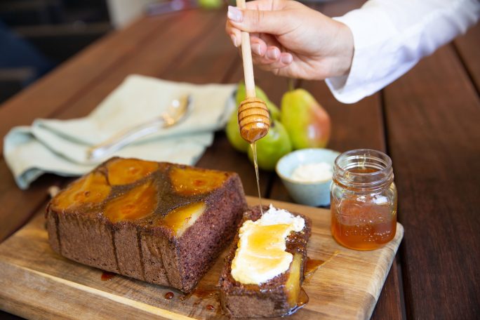 pear bread, Larissa Takchi