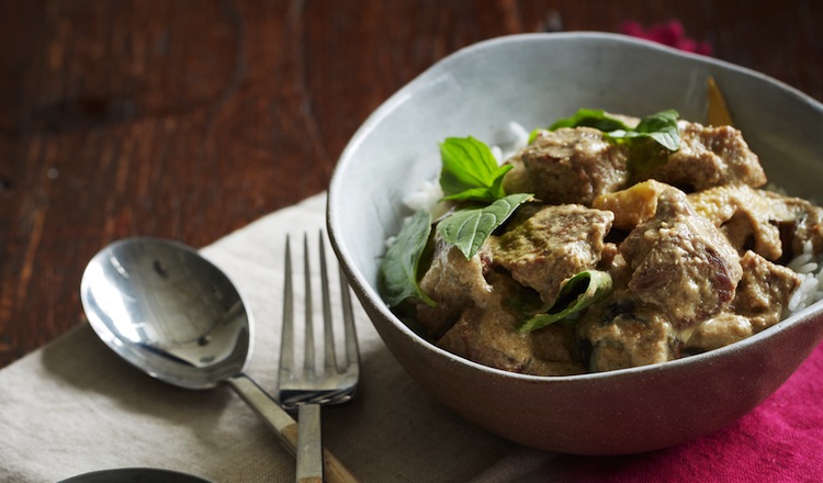 Green Curry With Beef, Eggplant And Thai Basil Ready In 15 Minutes