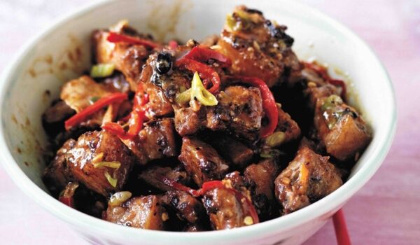 Manu STEAMED BLACK BEAN AND PEPPER PORK RIBS