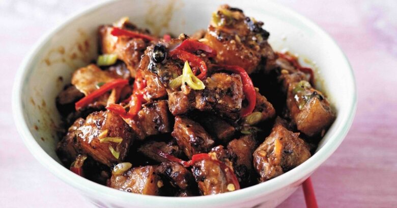 Manu STEAMED BLACK BEAN AND PEPPER PORK RIBS